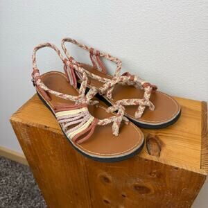 Flow Hand Crafted Crochet Sandals - Size 8/9 - New!